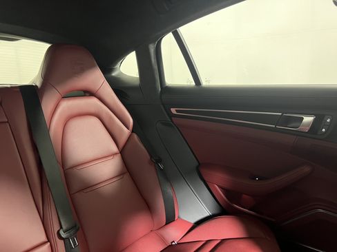 Certified 2023 Porsche Panamera 4 AWD/4WD image 17