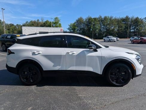 Used 2025 Kia Sportage X-Line w/ Premium Package AWD/4WD image 8
