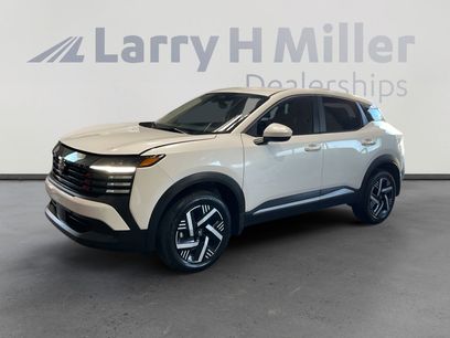 Certified 2025 Nissan Kicks SV