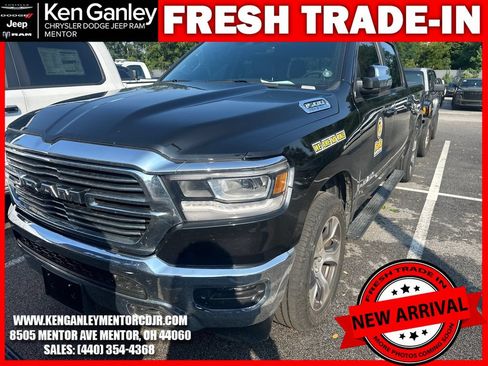 Used 2024 RAM 1500 Laramie AWD/4WD image 2