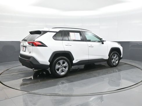 Certified 2025 Toyota RAV4 XLE image 7