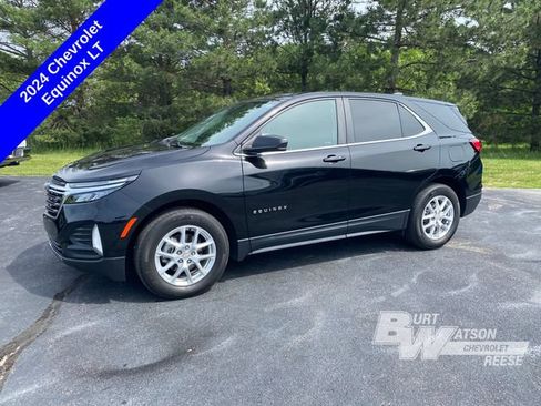 Used 2024 Chevrolet Equinox LT w/ LPO, Floor Liner Package FWD image 3