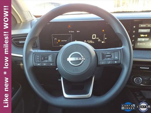 Certified 2025 Nissan Kicks SV image 22