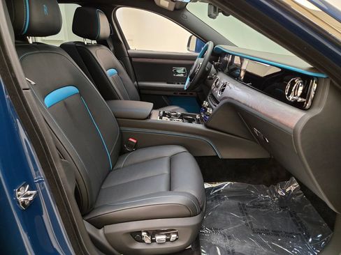 Certified 2025 Rolls-Royce Ghost AWD/4WD image 23