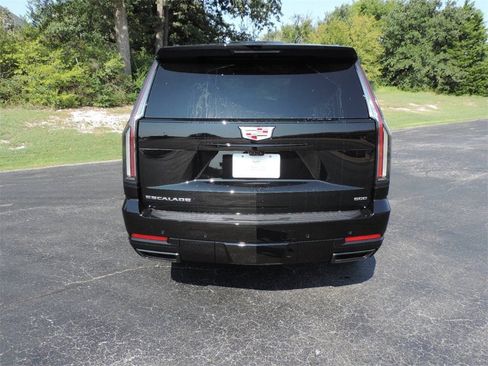 New 2025 Cadillac Escalade Sport w/ Touring Package image 6