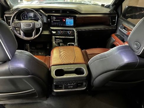 Used 2024 GMC Sierra 1500 Denali Ultimate AWD/4WD image 31