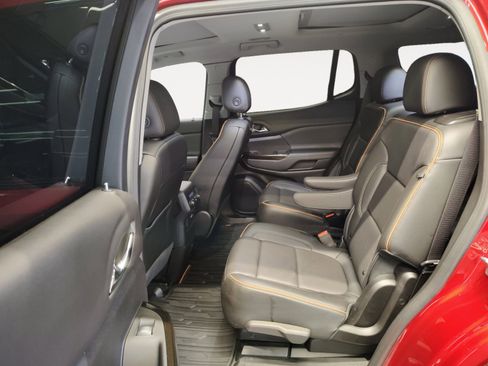 Used 2023 GMC Acadia AT4 w/ Technology Package image 27