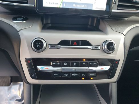 Used 2023 Ford Explorer XLT w/ Equipment Group 202A image 27