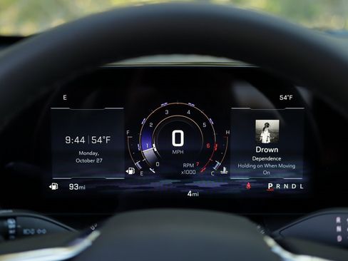 New 2026 Chevrolet Equinox LT w/ Convenience Package II image 12