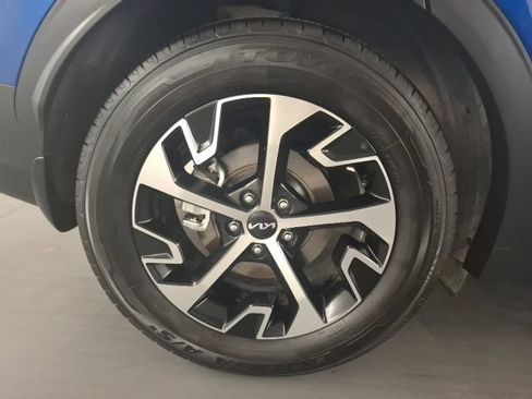 Used 2023 Kia Sportage EX FWD image 10