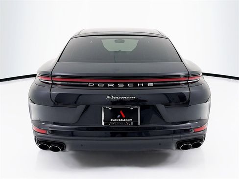 Used 2024 Porsche Panamera 4 image 10