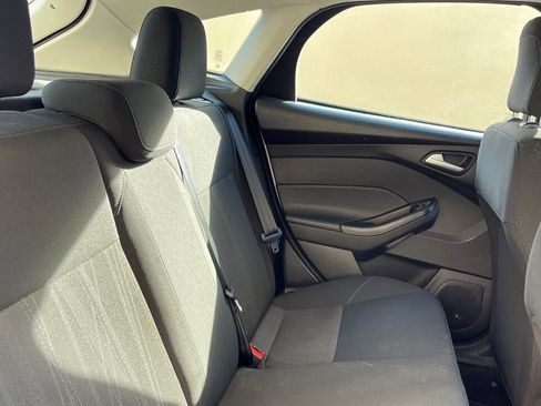 Used 2018 Ford Focus SEL image 16