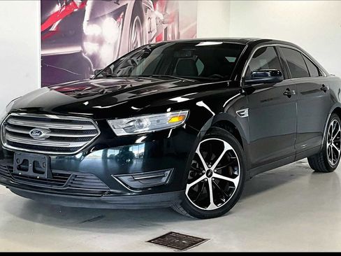 Used 2014 Ford Taurus SEL w/ Equipment Group 201A FWD image 1