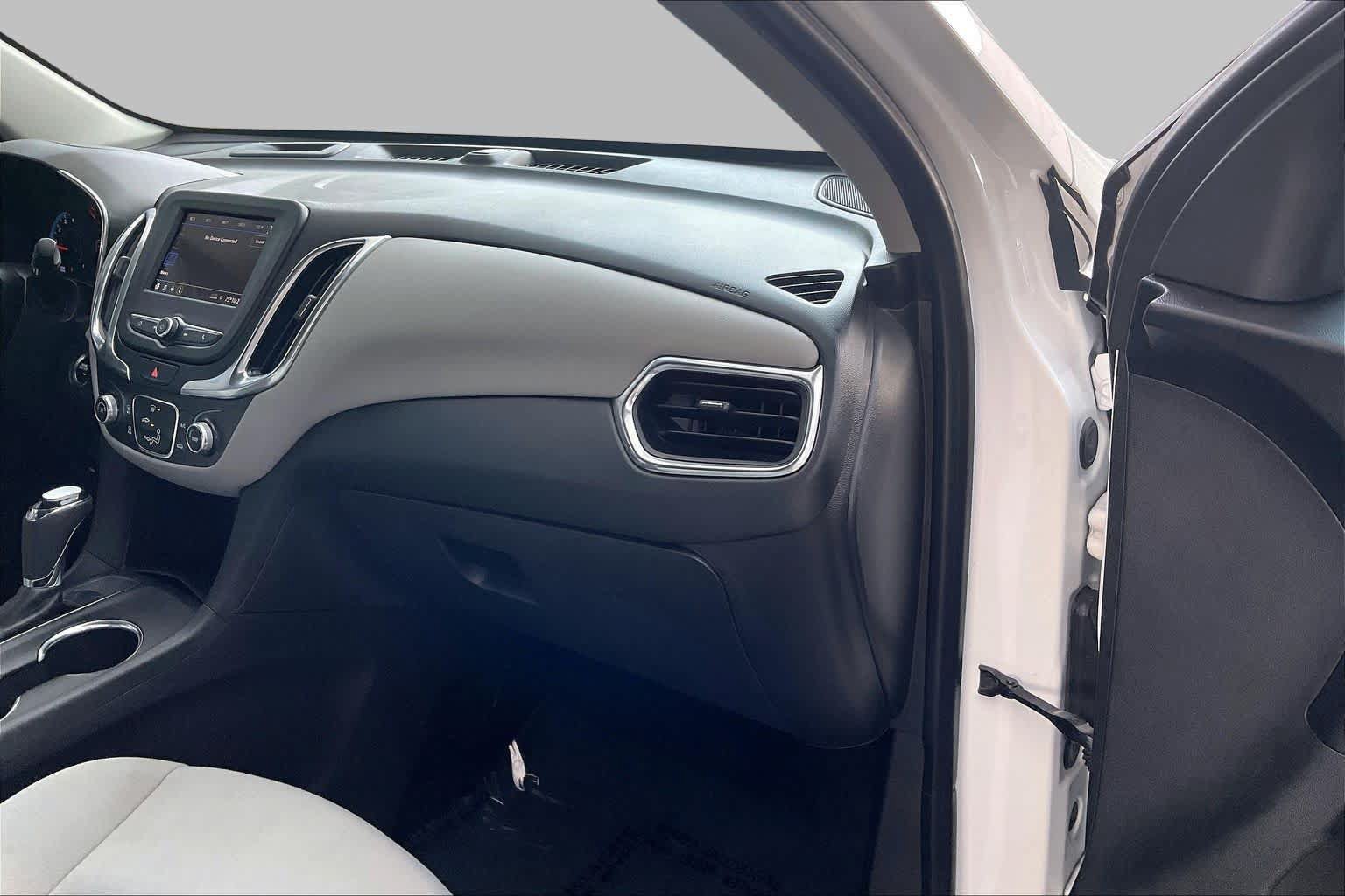 Used 2021 Chevrolet Equinox LS w/ LPO, Blackout Package FWD image 19