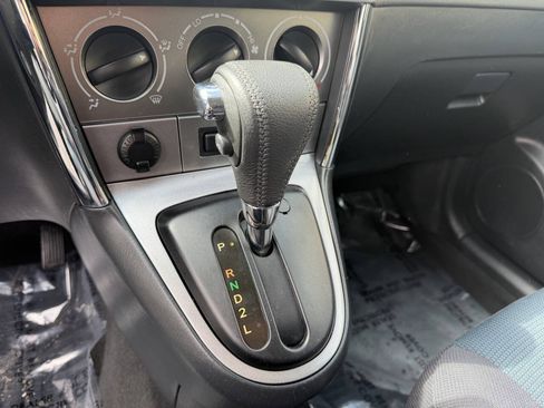 Used 2006 Toyota Matrix XR FWD image 20