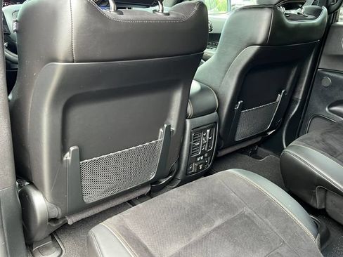 Used 2025 Dodge Durango R/T AWD/4WD image 45