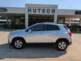 Used 2017 Chevrolet Trax LT w/ Sun & Sound Package image 1