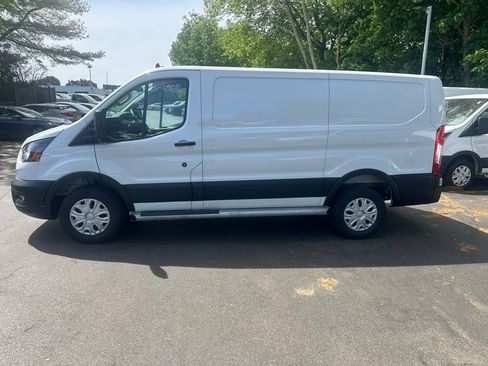 Used 2025 Ford Transit 250 Low Roof w/ Exterior Upgrade Package RWD image 10