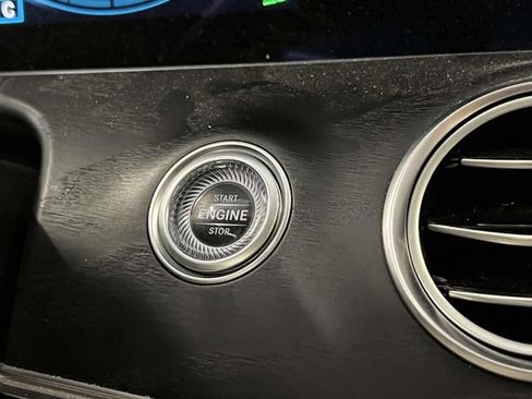 Certified 2023 Mercedes-Benz E 350 4MATIC Sedan image 31