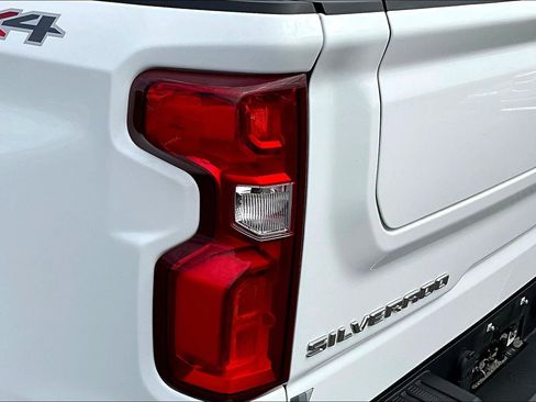 Used 2021 Chevrolet Silverado 1500 RST w/ Convenience Package II image 23