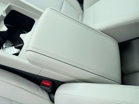 New 2026 Hyundai Santa Fe SE FWD image 23