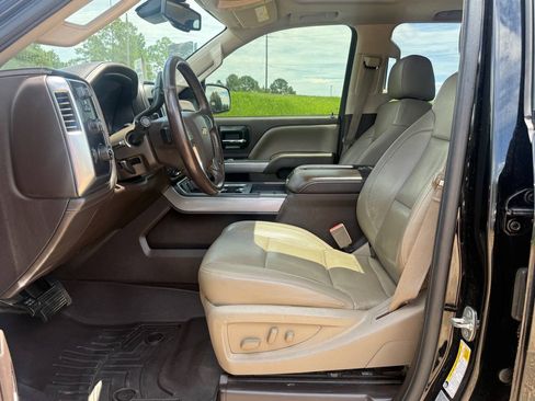 Used 2015 Chevrolet Silverado 2500 LTZ w/ Duramax Plus Package AWD/4WD image 13