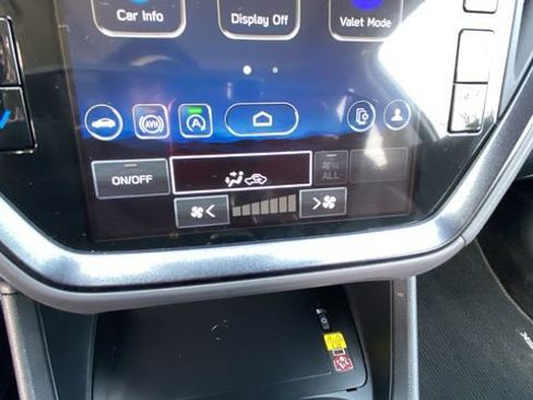 Certified 2025 Subaru Crosstrek 2.5i Limited image 28