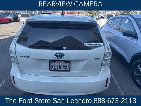 Used 2014 Toyota Prius V Five image 6