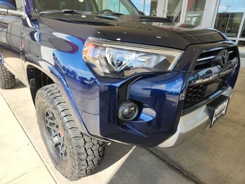 Used 2024 Toyota 4Runner TRD Off-Road Premium w/ TRD Black Wheel Package (TMS) AWD/4WD image 8