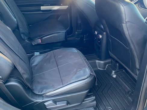 Used 2021 Ford Explorer Limited w/ Equipment Group 301A RWD image 20