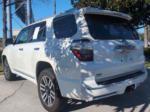 Used 2022 Toyota 4Runner Limited image 8