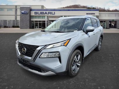 Used 2021 Nissan Rogue SL w/ Premium Package