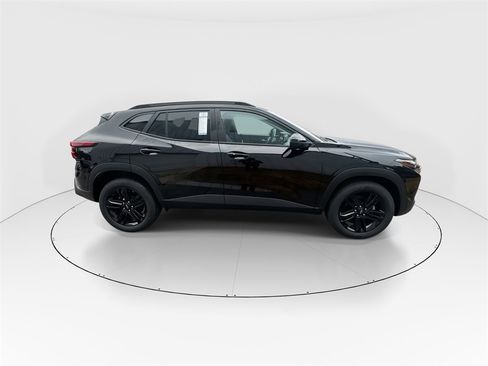 New 2026 Chevrolet Trax ACTIV image 9