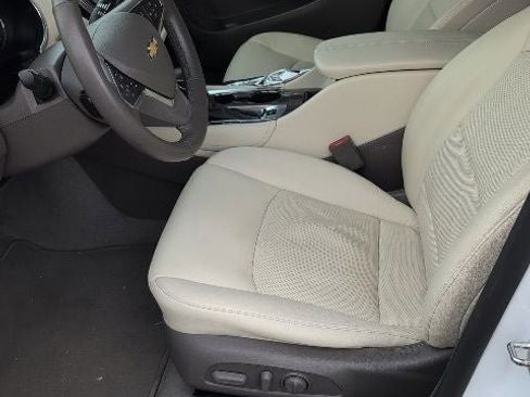 Used 2024 Chevrolet Malibu LT FWD image 17