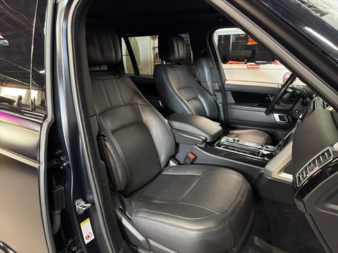 Used 2020 Land Rover Range Rover Long Wheelbase HSE image 19