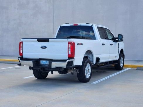 Used 2025 Ford F250 XLT AWD/4WD image 5