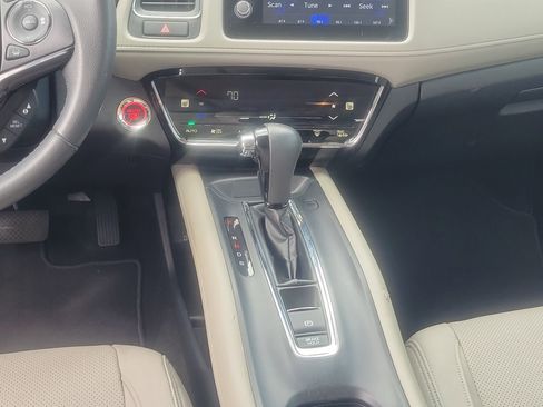 Used 2021 Honda HR-V EX-L image 20