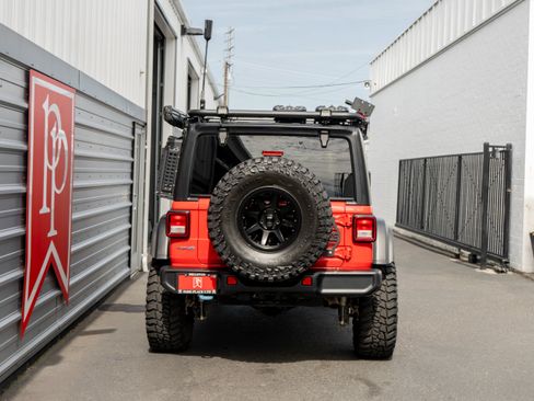 Used 2024 Jeep Wrangler Unlimited AWD/4WD image 47
