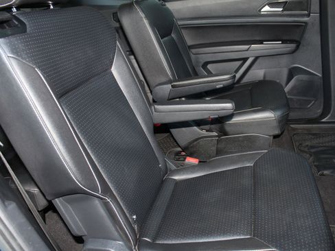 Used 2021 Volkswagen Atlas SEL image 16