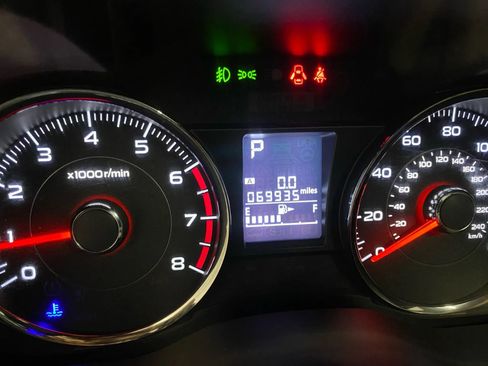 Used 2014 Subaru Forester 2.5i Touring image 31