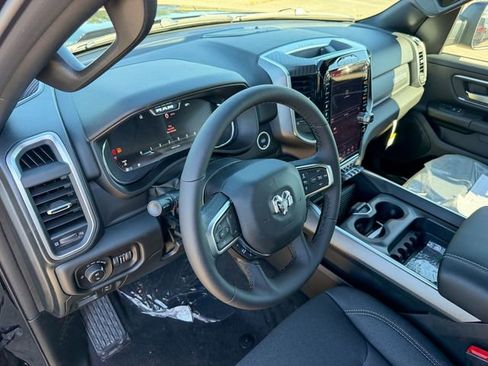 New 2026 RAM 1500 Big Horn AWD/4WD image 13