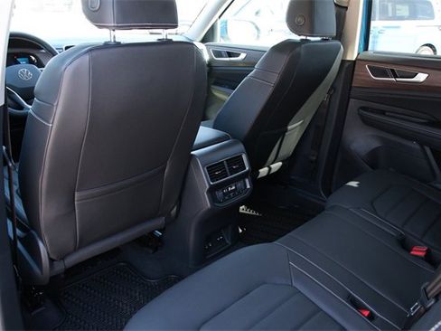 New 2026 Volkswagen Atlas SEL image 24