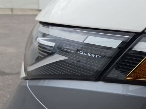 New 2025 Volkswagen ID. Buzz Pro S Plus image 11