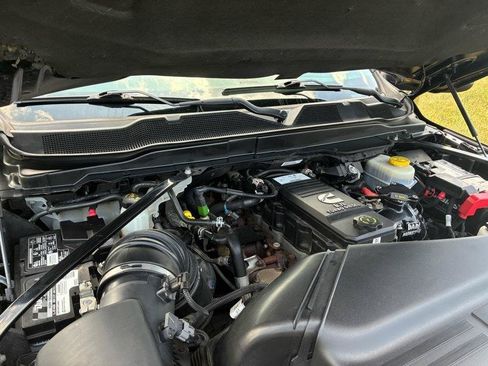 Used 2020 RAM 2500 Laramie AWD/4WD image 19