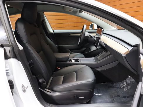 Used 2023 Tesla Model 3 Standard Range image 58