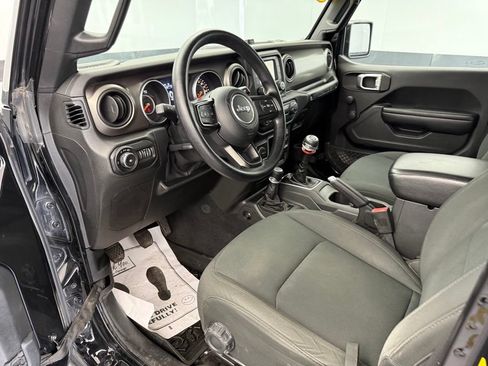 Used 2018 Jeep Wrangler Unlimited Sport AWD/4WD image 57