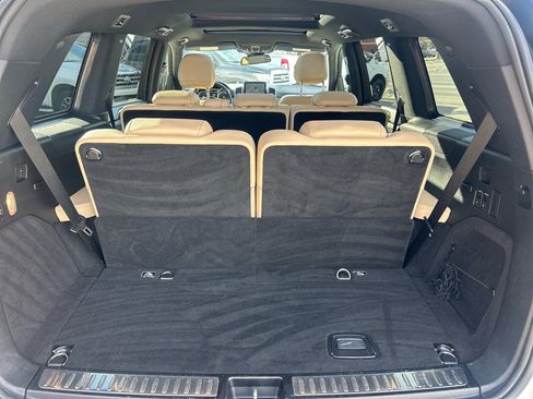 Used 2017 Mercedes-Benz GLS 450 4MATIC image 14