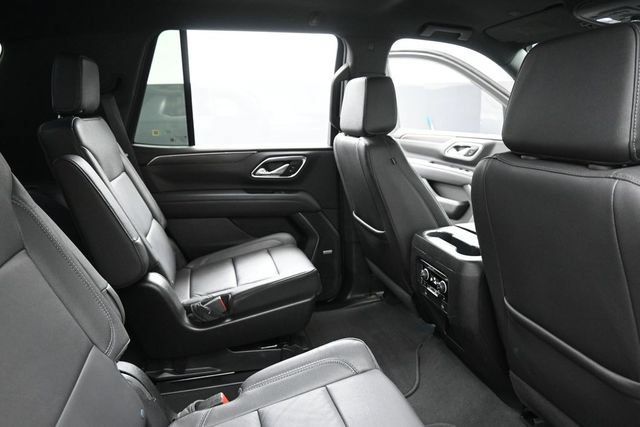 Used 2023 Chevrolet Tahoe LT w/ Luxury Package AWD/4WD image 33