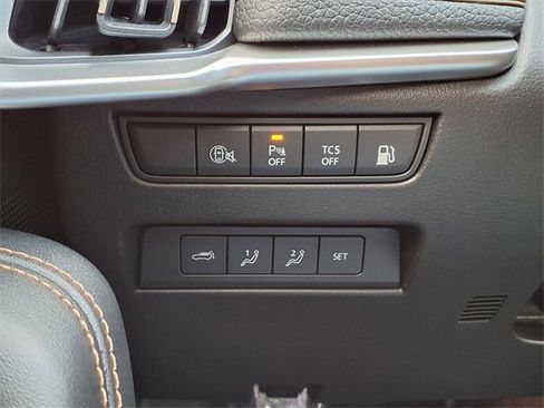 New 2025 MAZDA CX-70 Plug-In Hybrid w/ Premium Pkg image 15