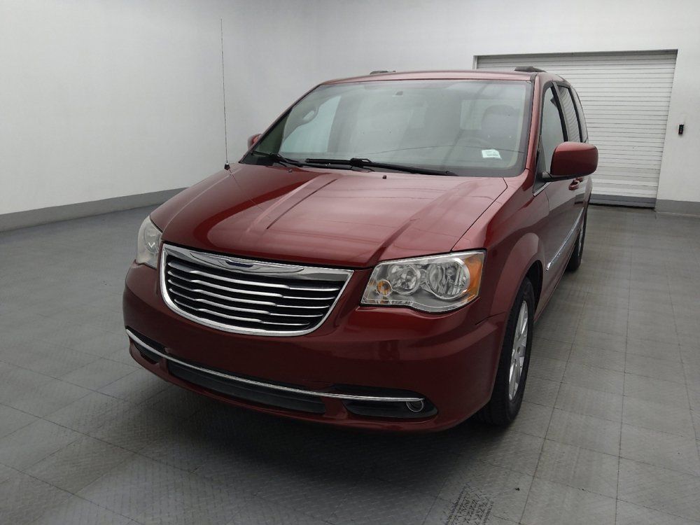 Used 2016 Chrysler Town & Country Touring FWD image 15